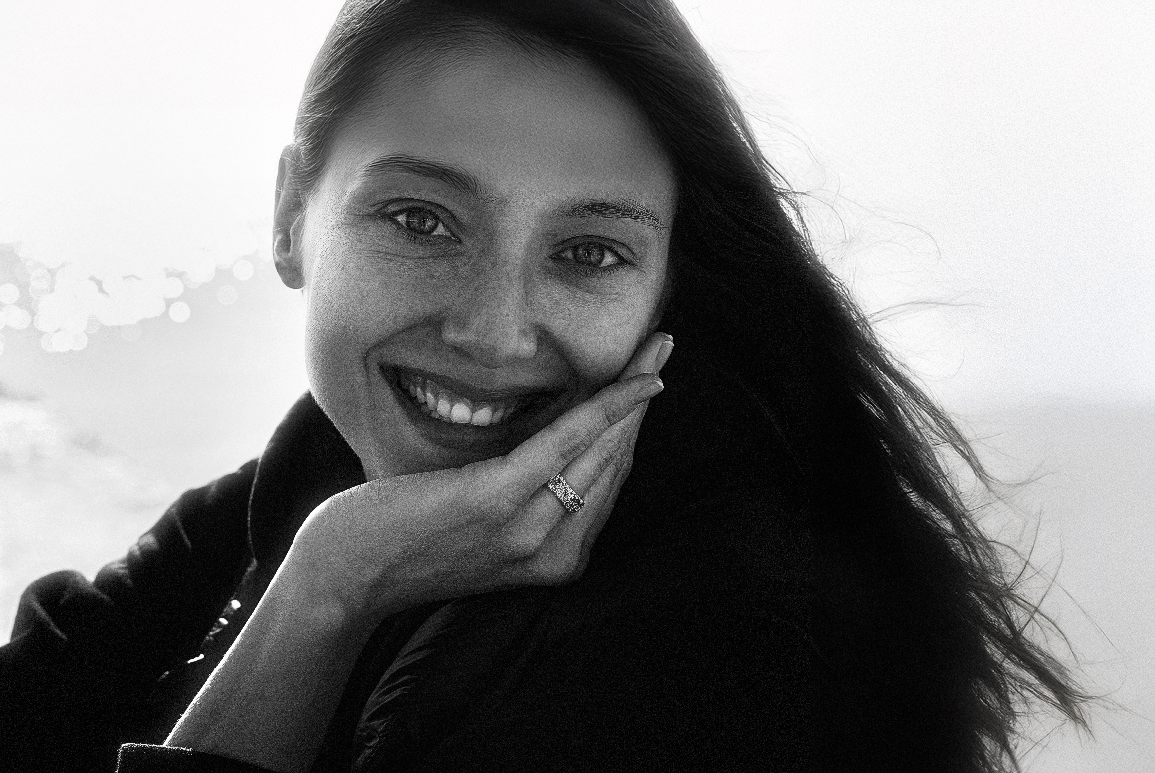 Ювелірні вироби Kochut — обручка з білого золота з колекції «Душа і тіло»