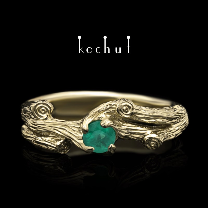 Prsten «Větvička». Žluté zlato, smaragd