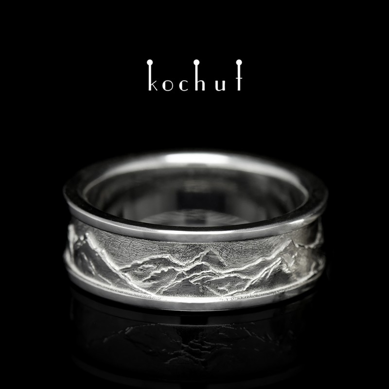 Snubní prsten «Vrcholky lásky». Stříbro, bílé rhodium