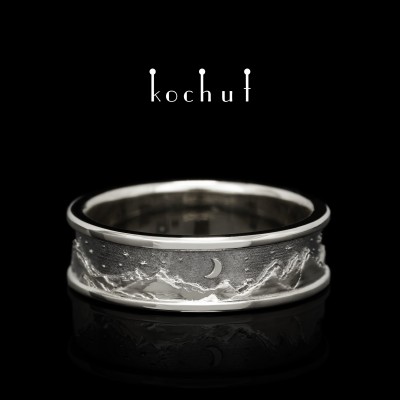 Wedding ring of «Peaks of Love: sun and moon». Silver, oxidized