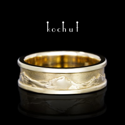 Snubní prsten «Vrcholky lásky». Žluté zlato