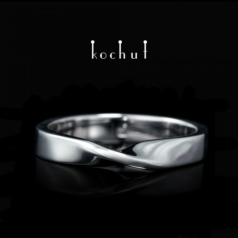 Classic wedding ring «Mobius ribbon». Silver, white rhodium