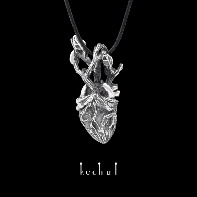Pendant "Ancient Heart". Silver, oxidation