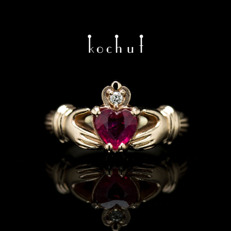 Engagement ring «Claddagh». Red, white gold, ennobled ruby, diamond