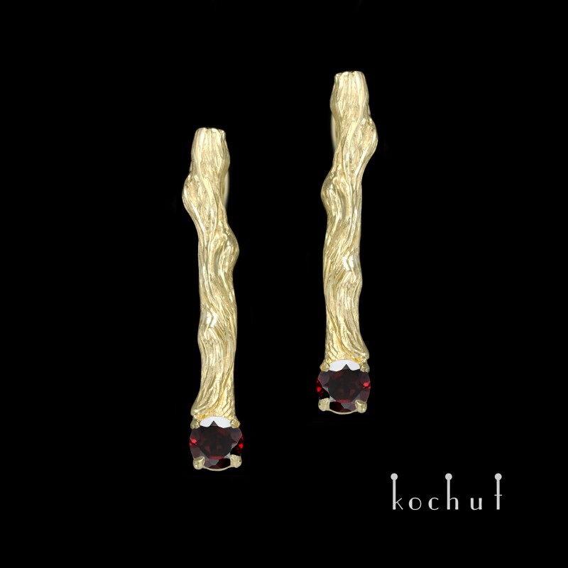 Earrings «Twigs». Yellow gold, red grenades