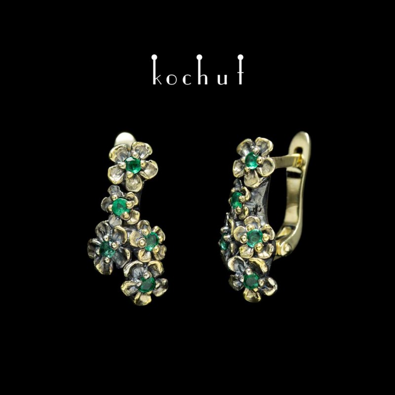 Earrings «Flower tiara». Yellow gold, silver, emeralds, oxidized, gilding