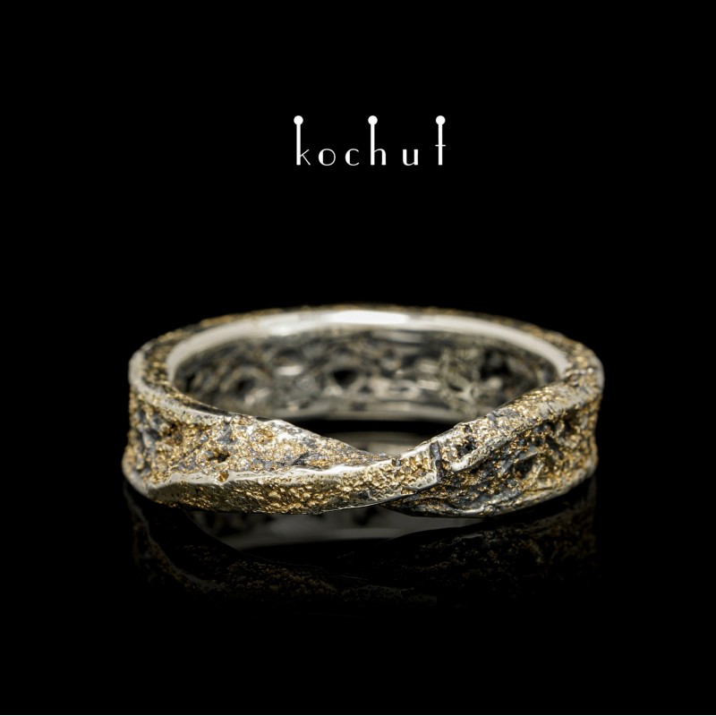 Wedding ring «Celtic ribbon of Mobius». Silver, fusing of yellow gold, oxidized