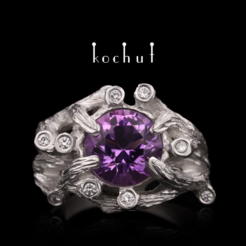 Prsten «Začarovaný les». Stříbro, ametyst, brilianty, bílé rhodium