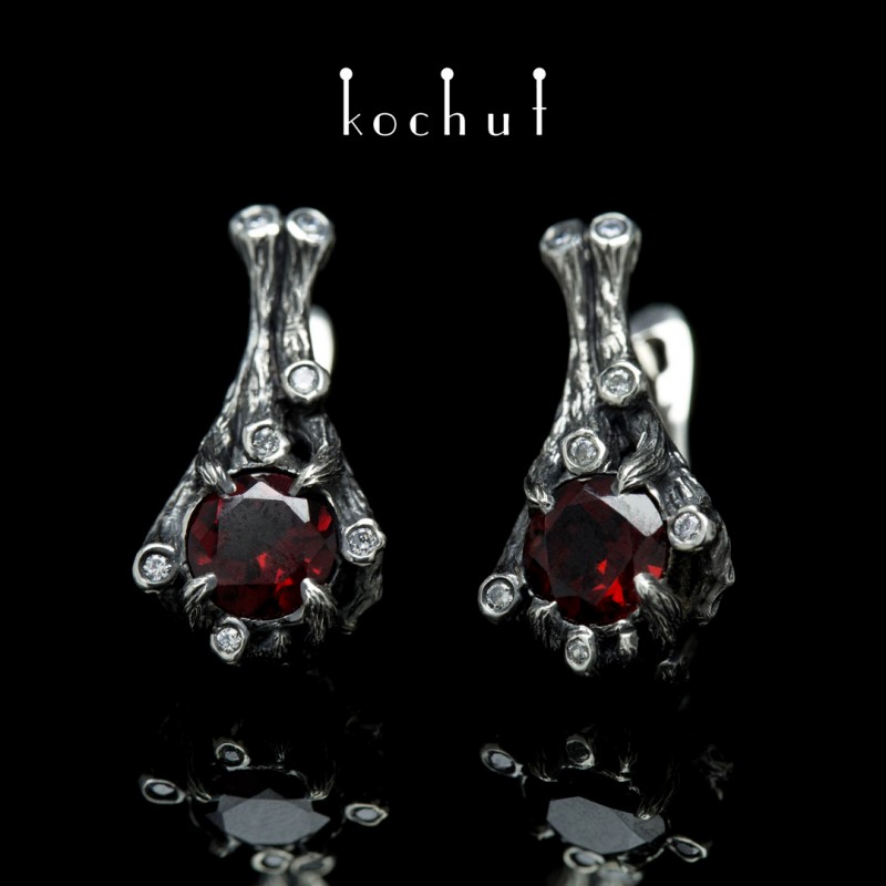 Earrings «Enchanted forest». Silver, red garnets, diamonds, oxidation 