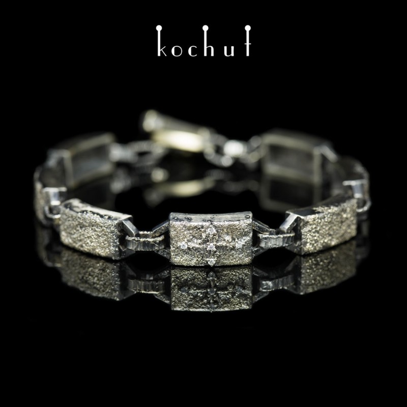 Bracelet «Soul and body.» White and yellow gold, diamonds