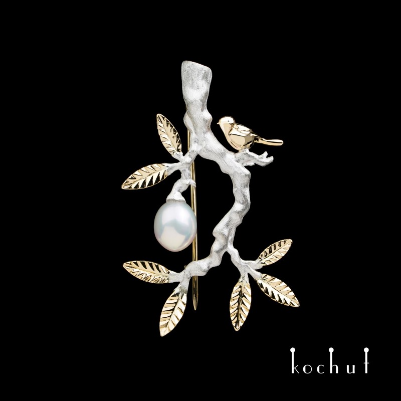Brooch «Paradise twig» with a gold clasp. Silver, yellow gold, pearl