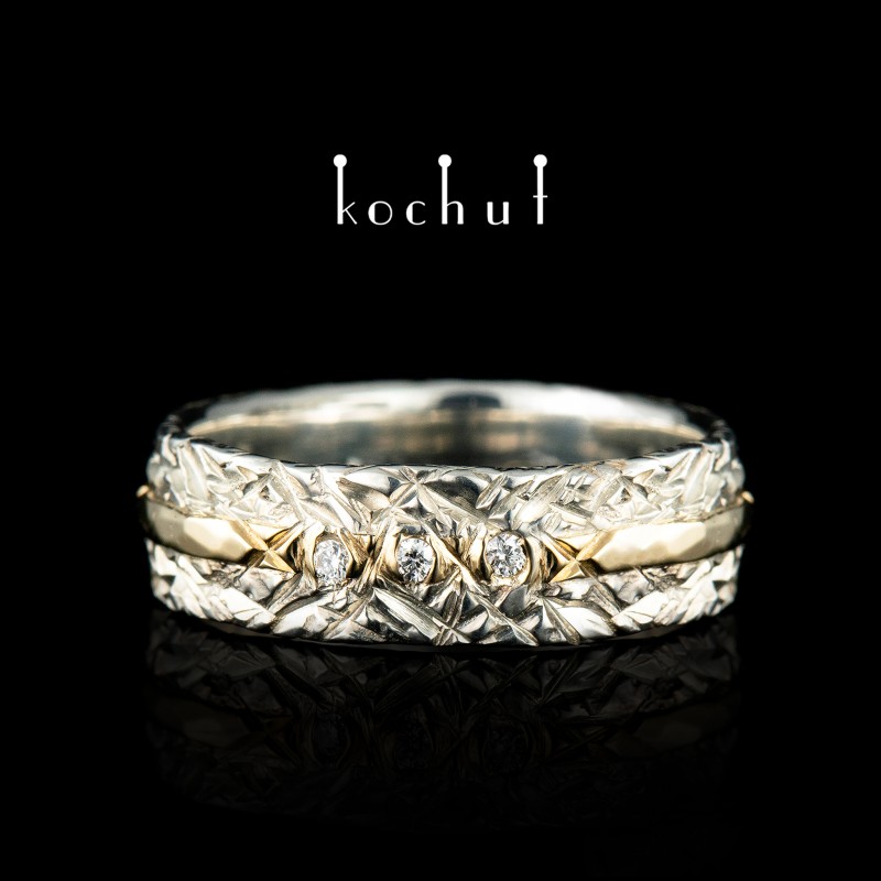 Wedding ring «Citadel». Silver, yellow gold, diamonds