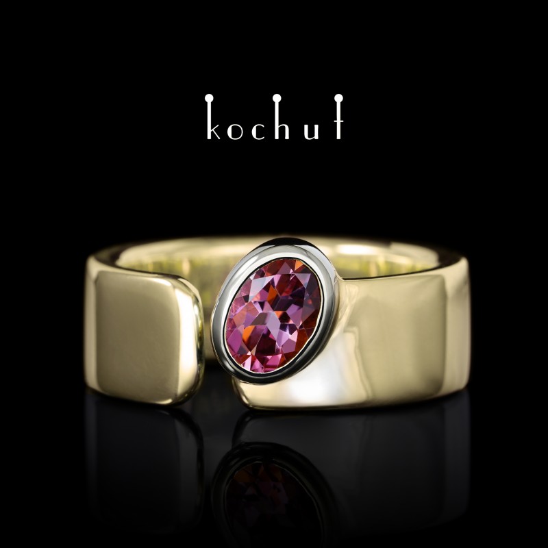 Ring «Pink Lagoon». White and yellow gold, pink topaz
