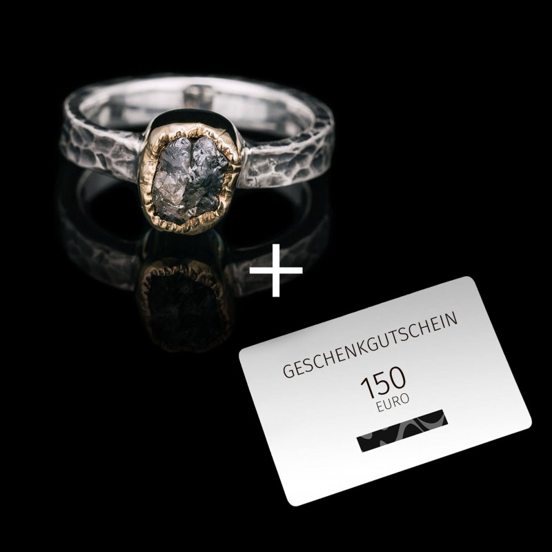 SSV ´22 Ring «Universe VII». Sterlingsilber, Schmiedeart "Intro", Gelbgold, Rohdiamant