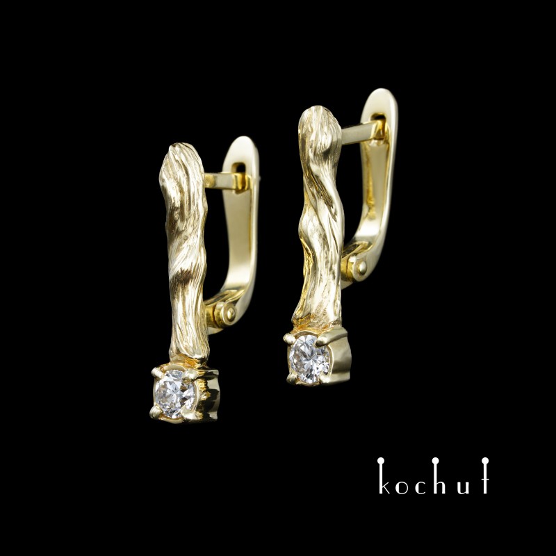 Earrings «Little twigs» with English lock. Yellow gold, diamonds