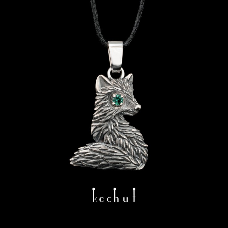Pendant «A Little Fox». Silver, oxidized, emerald