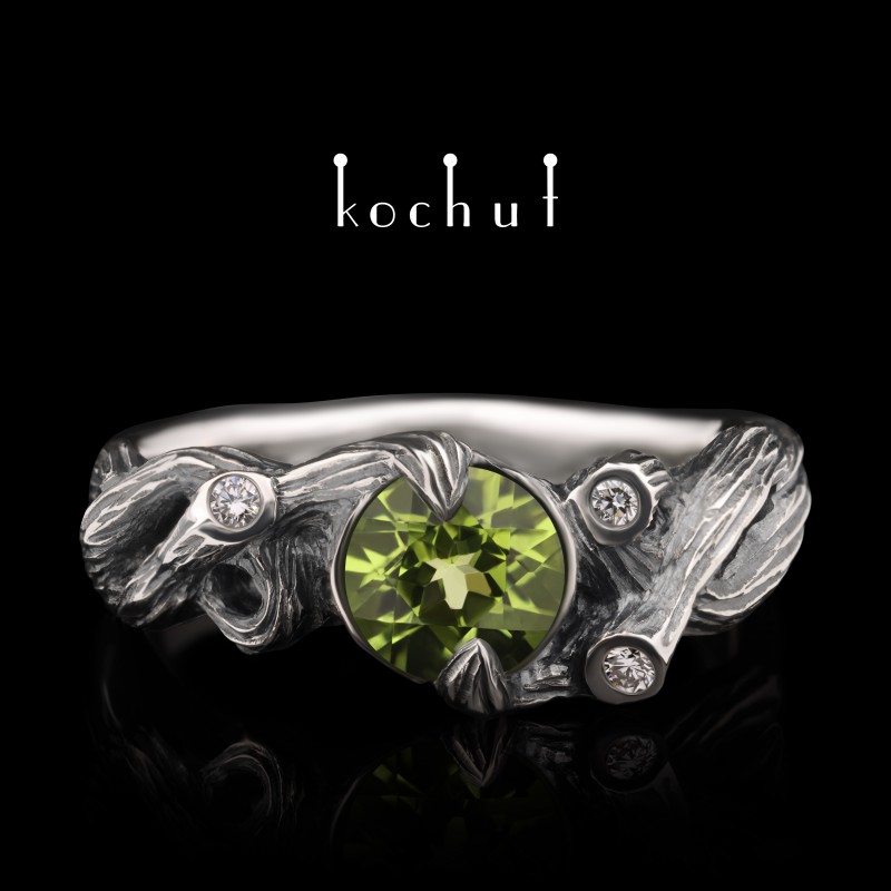 Prsten «Nové Propletení». Stříbro, chryzolit, brilianty