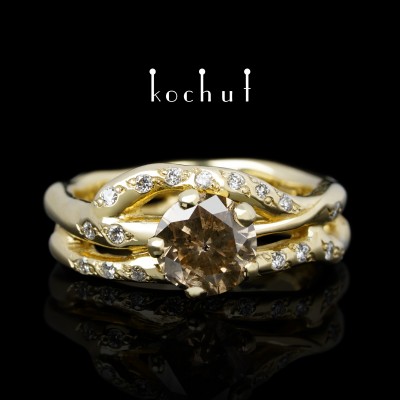 Engagement ring «Cassiopeia». Yellow gold, brown diamond, white diamonds