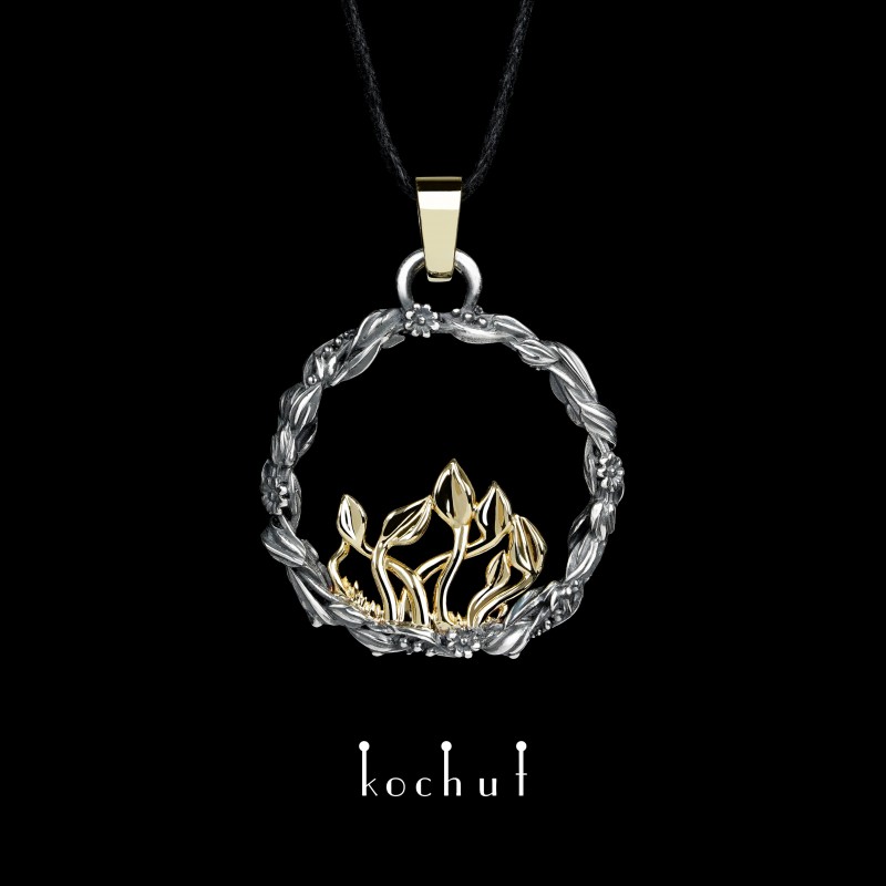 Pendant «The Power of Time». Yellow gold, silver, oxidation