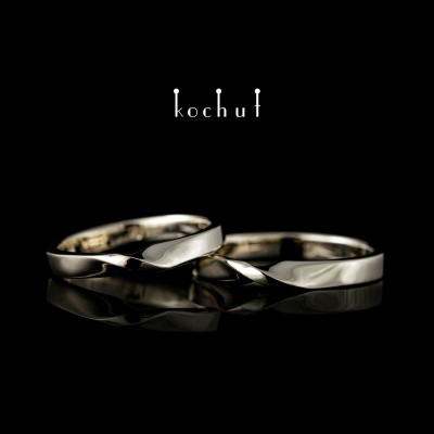 Mobius Ribbon — white gold wedding rings