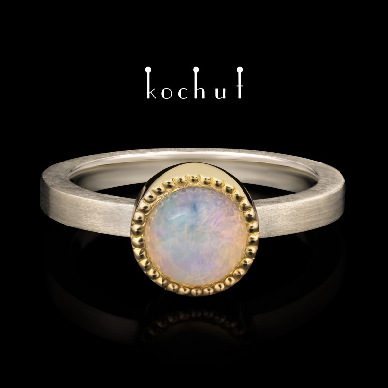 Ring «Jupiter».White and yellow gold, opal