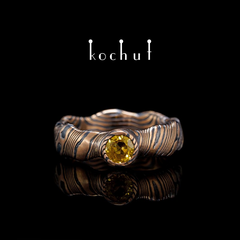 Seamless mokume ring «Northern Lights». Red gold, etched silver, green