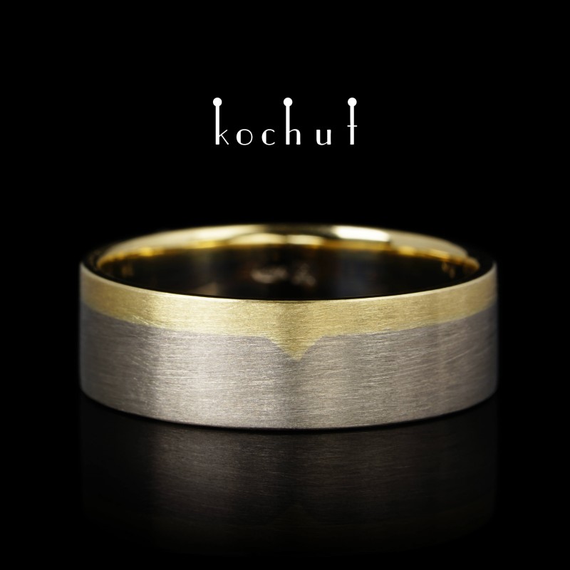 Flat-shaped wedding ring «The Last Frontier». Yellow gold, palladium gold