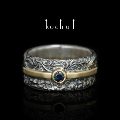 Wedding ring «In joy and sorrow». Yellow gold, silver, sapphire, oxidation