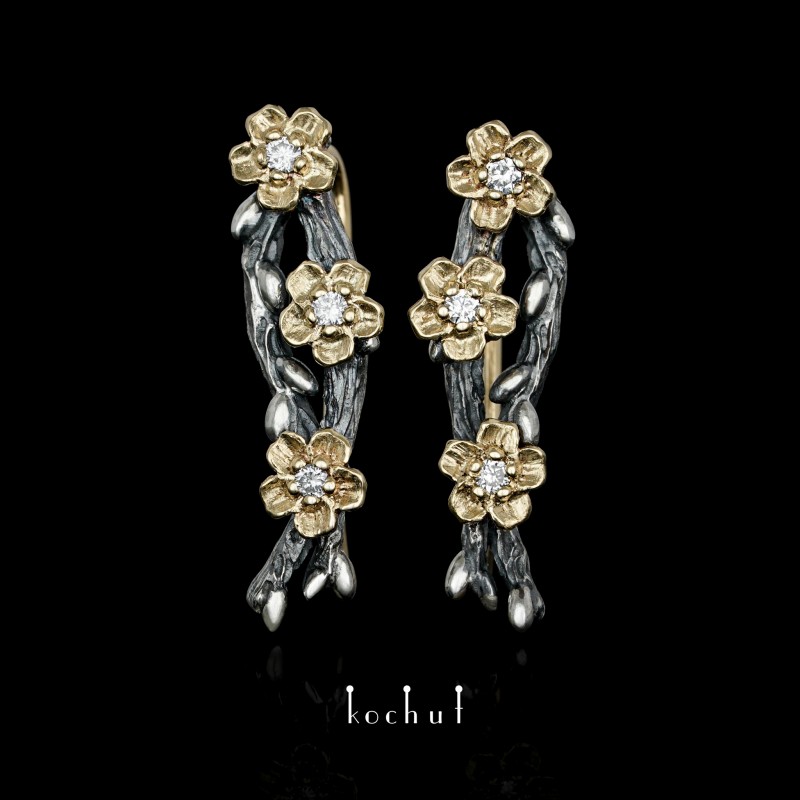Cuff earrings «Willow twigs with flowers». Yellow gold, silver, diamonds, oxidized