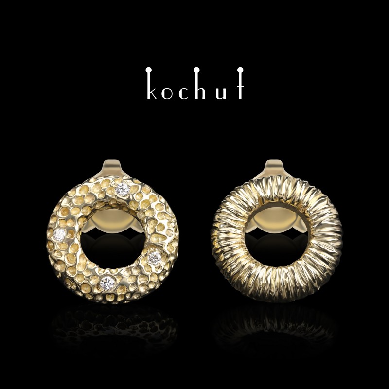 Stud earrings "Cosmic Mirage" made of yellow gold and diamonds