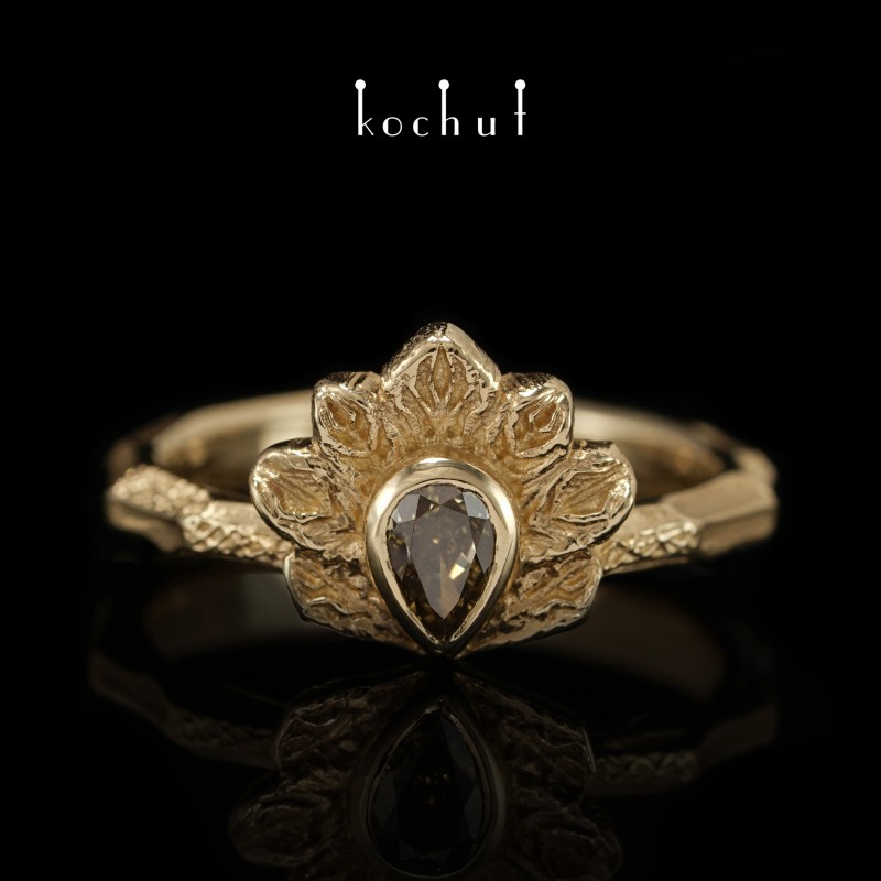 Firebird — golden ring with diamond 