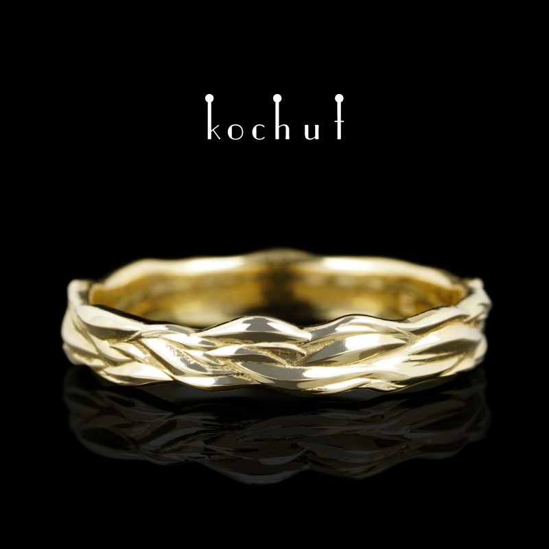 Wedding ring «Waves of love». Yellow gold 