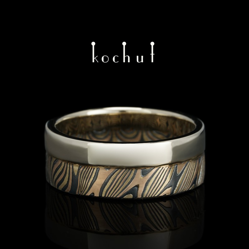 Seamless wedding ring «Allies». White, yellow and red gold, etched silver, oxidized 