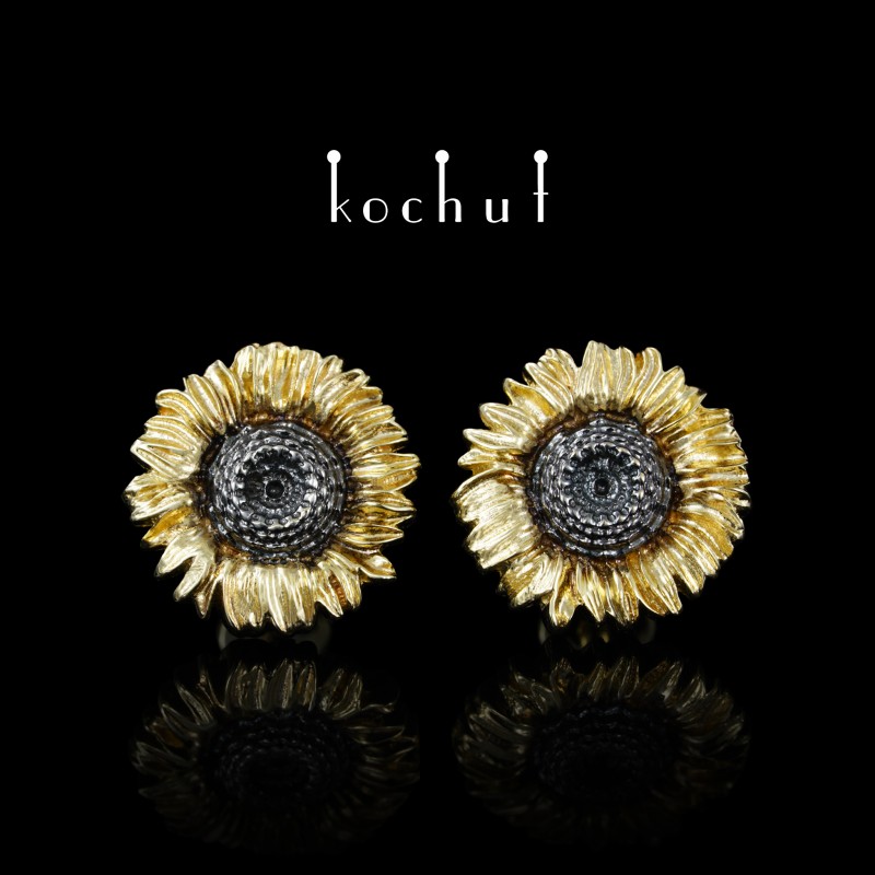 Earrings «Flowers of the Sun». Yellow and white gold, black rhodium