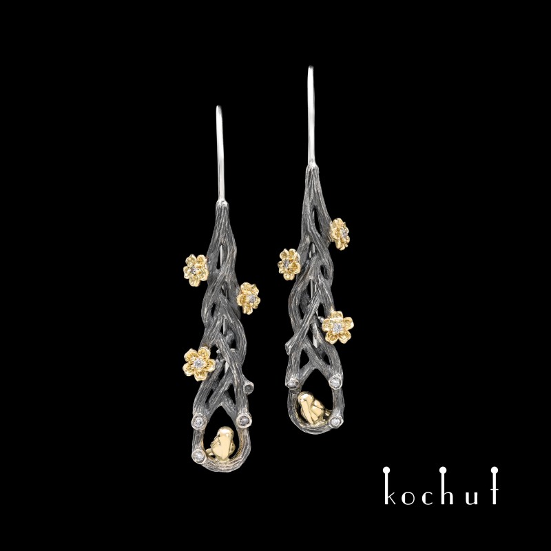 Rivendell — earrings made of oxidized silver and yellow gold with diamonds