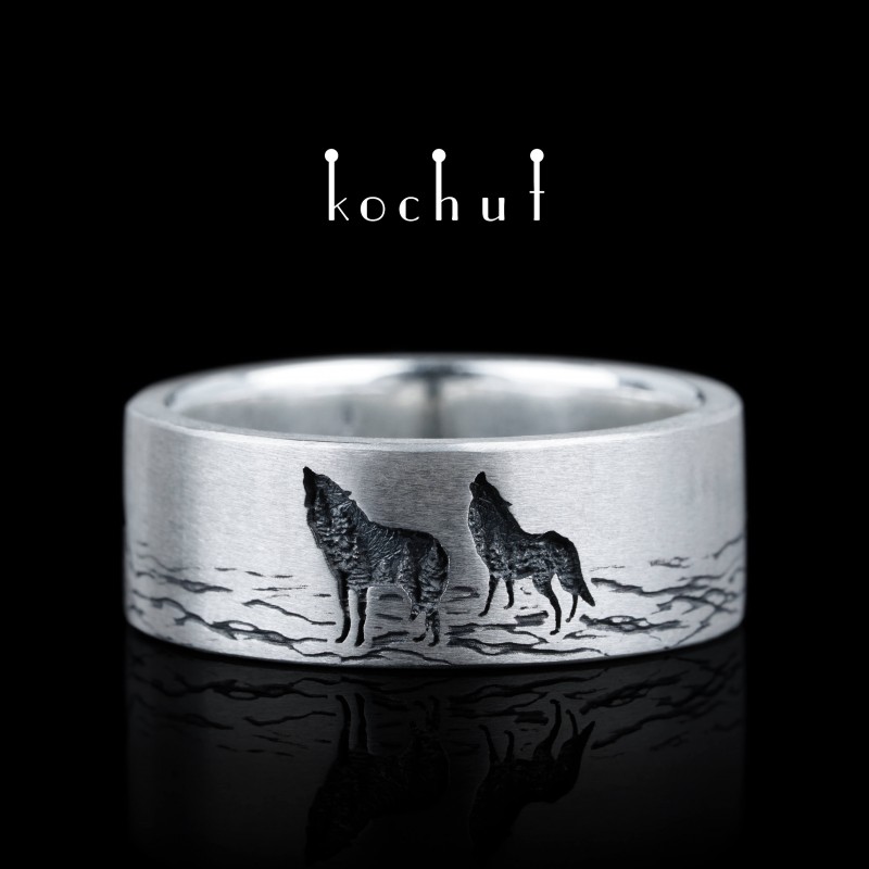 Wedding ring «Wolves». Sterling silver, oxidation
