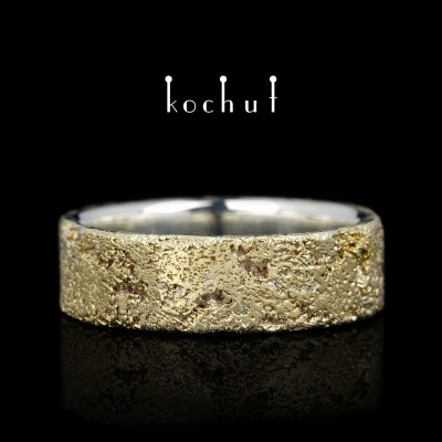 Flat-shaped wedding ring «Body and soul» with the tree of life inside. Silver, fusing yellow gold