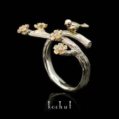 Ring «Bird and flowers». White and yellow gold with diamonds