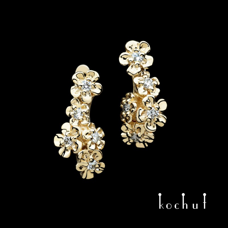 Earrings "Flower tiara". Yellow gold, sterling silver, emeralds