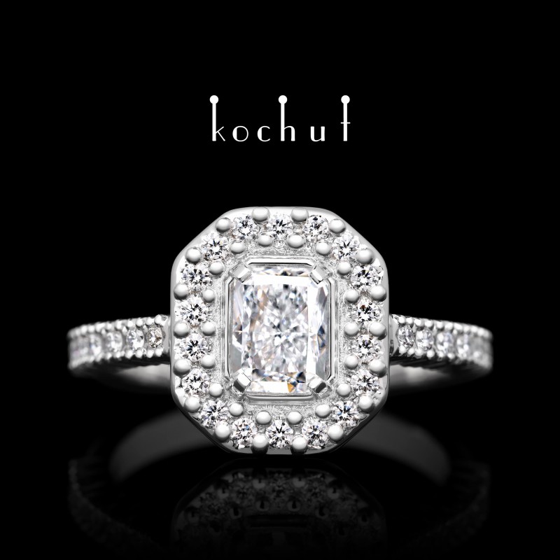 Engagement ring «Majesty». White gold, diamonds, white rhodium 