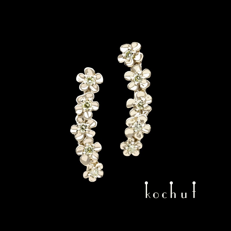 Cuff earrings «Flower tiara». White gold, pale yellow diamonds