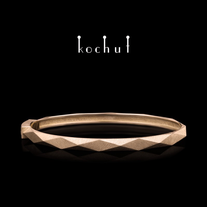 Bracelet «My Queen». Red gold